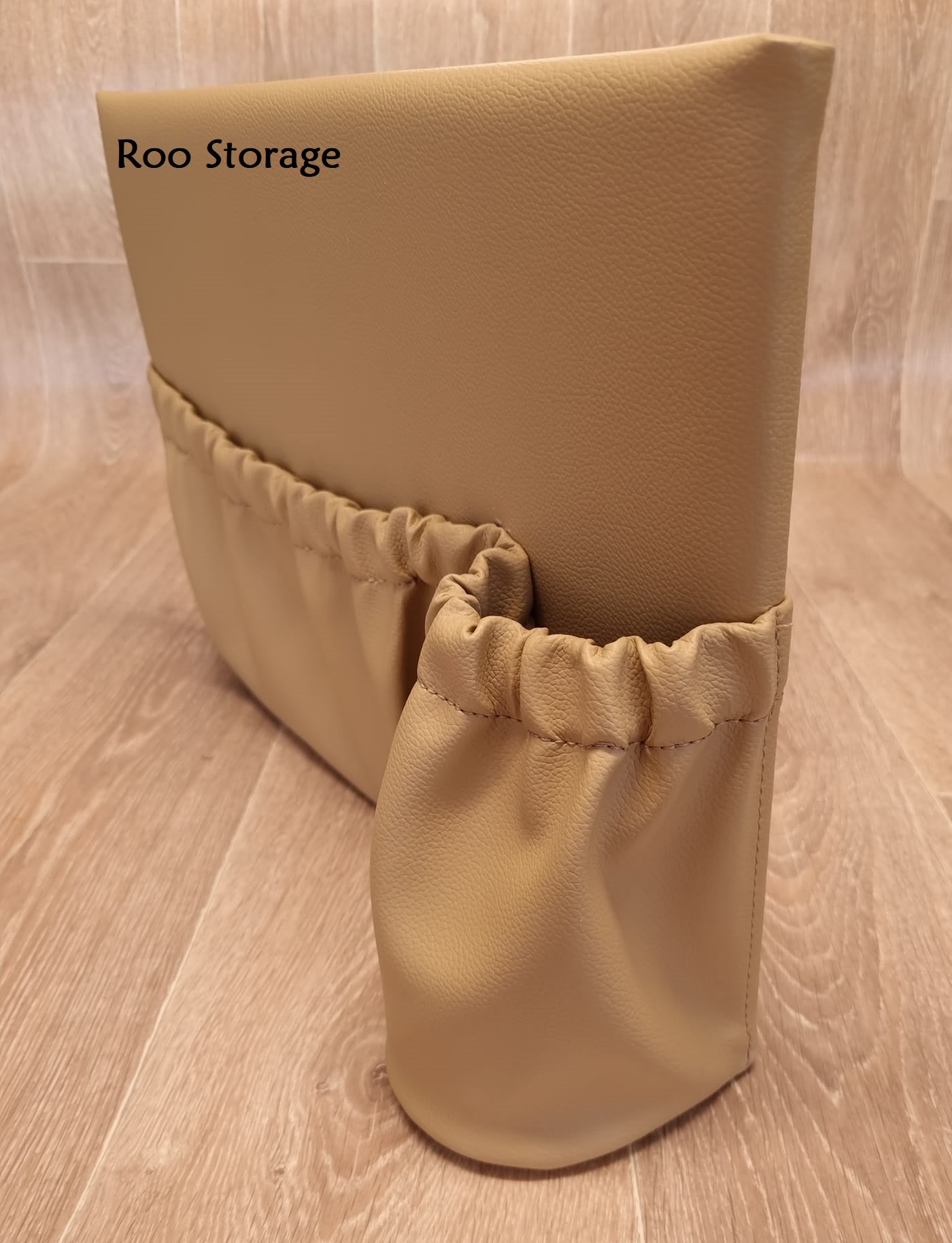 Drink bottle holder and pocket 450 x 300 drink bottle pocket RIGHT