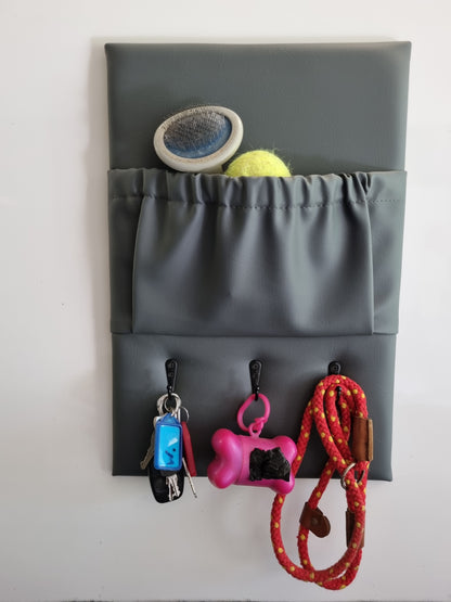 300mm x 450mm with single storage pocket three hooks, Eastwood